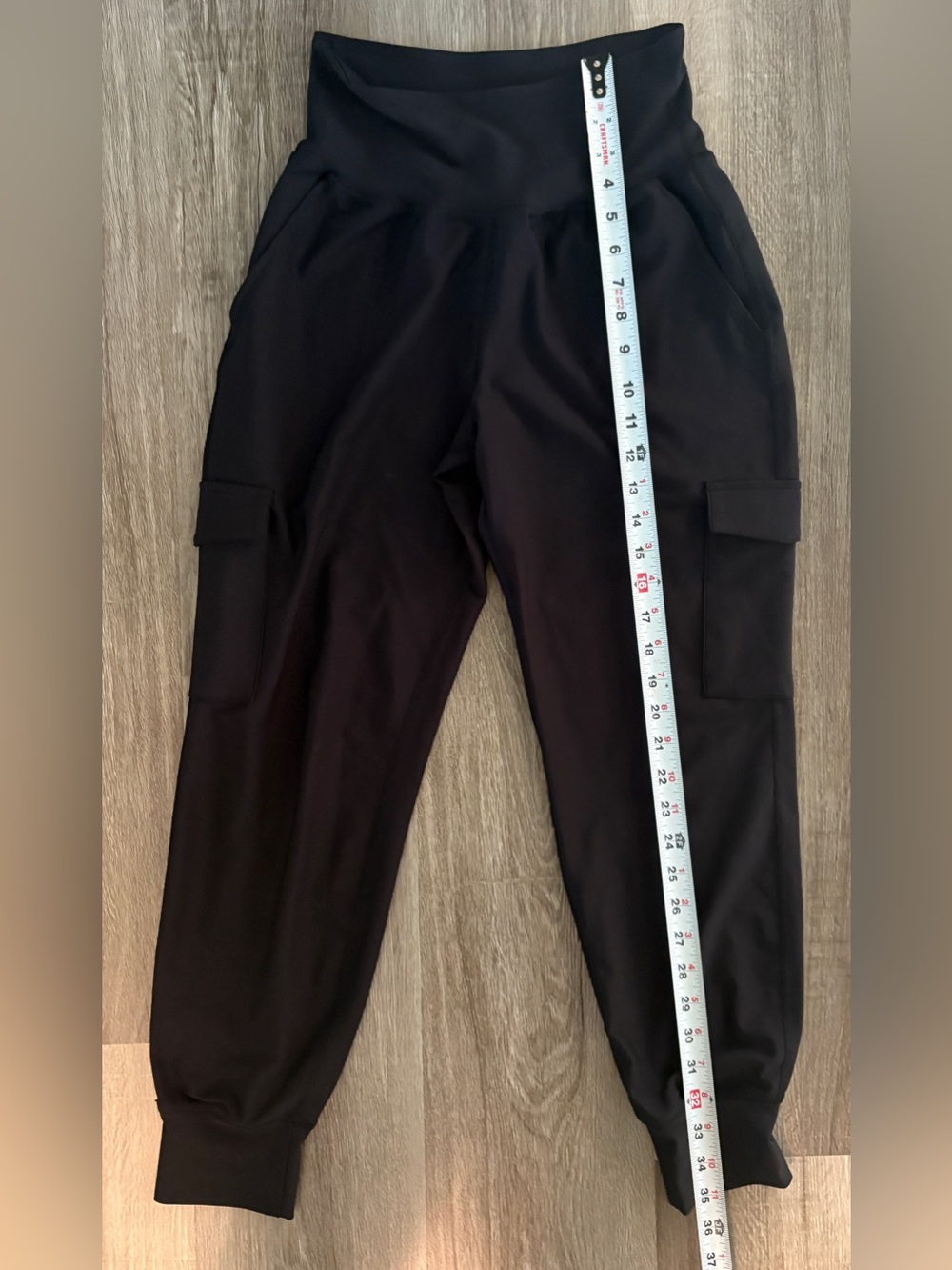Women’s Small Black high rise Jogger Pants